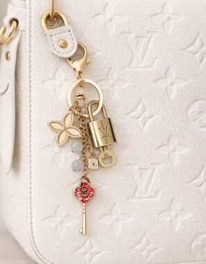 Authentic Louis Vuitton Gold Padlock & Key 🔒 LV Bag Charm w/ Unbranded Keychain